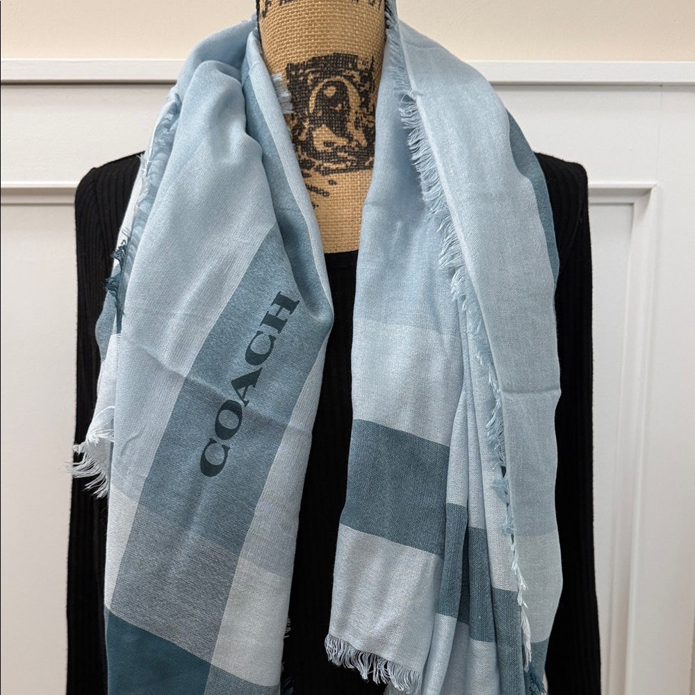 Beautiful Coach Blue Checkered Scarf / Wrap